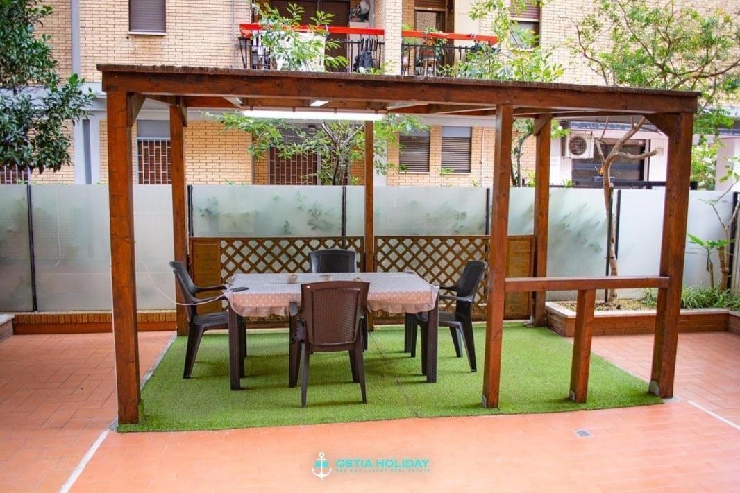 Appartamento The Garden Lido di Ostia Luaran gambar